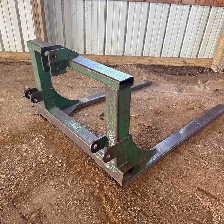 3pt bale carrier