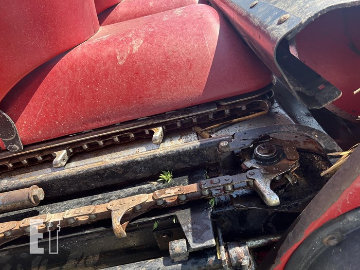 case-ih-2412-image-32