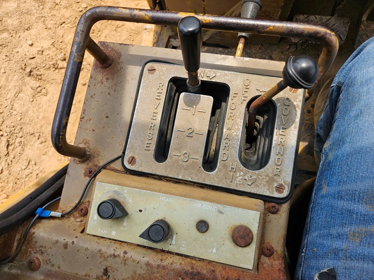 caterpillar-931b-image-52