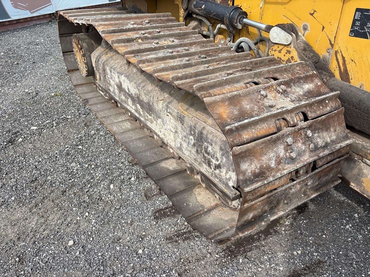 caterpillar-d5k2-lgp-image-34