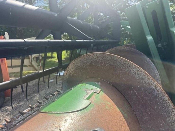 2005-john-deere-620f-image-11