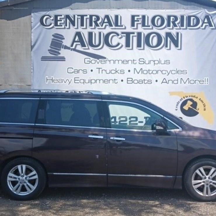 2011 NISSAN QUEST