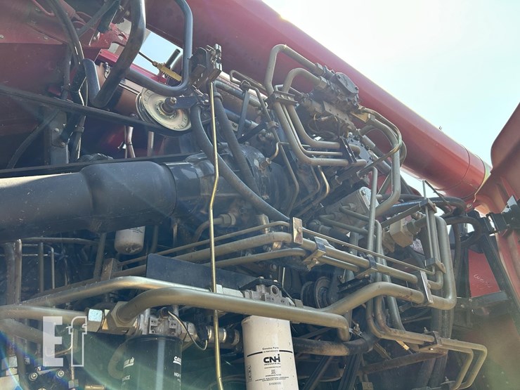 2007-case-ih-7010-image-13