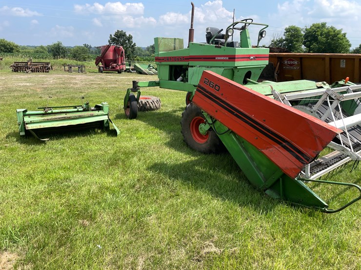 #1061-•-owatonna-260-swather-with-conditioner-image-7