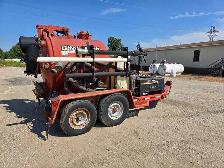 ditch-witch-fx25-image-12