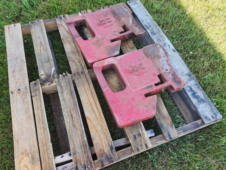 2-ih-stamped-suitcase-weights-image-1