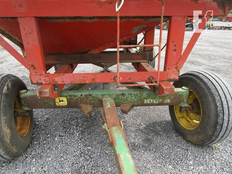 john-deere-1065a-image-3