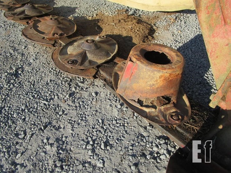 new-holland-462-image-2