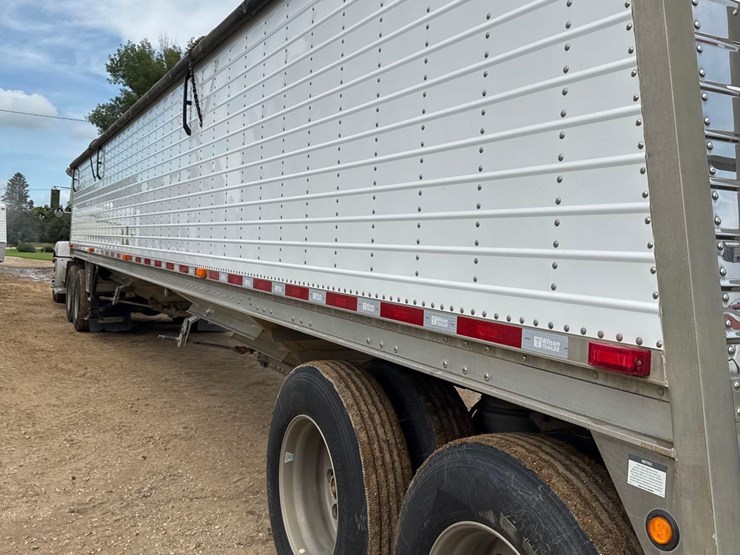 2011-wilson-grain-trailer-image-22