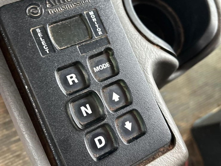 2011-kenworth-t400-image-65