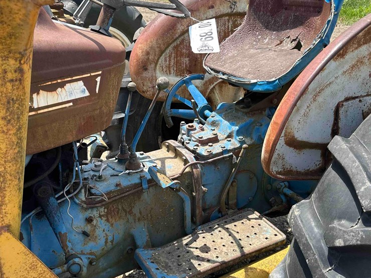 ford-3000-image-6