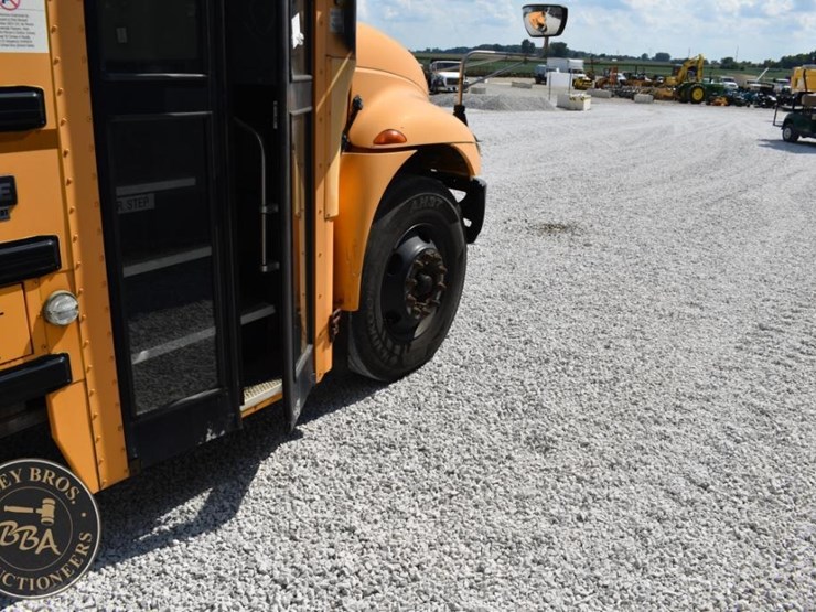 2012-ic-bus-ce-image-20