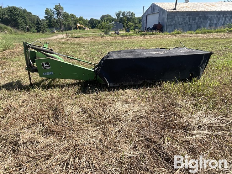 john-deere-260-image-6