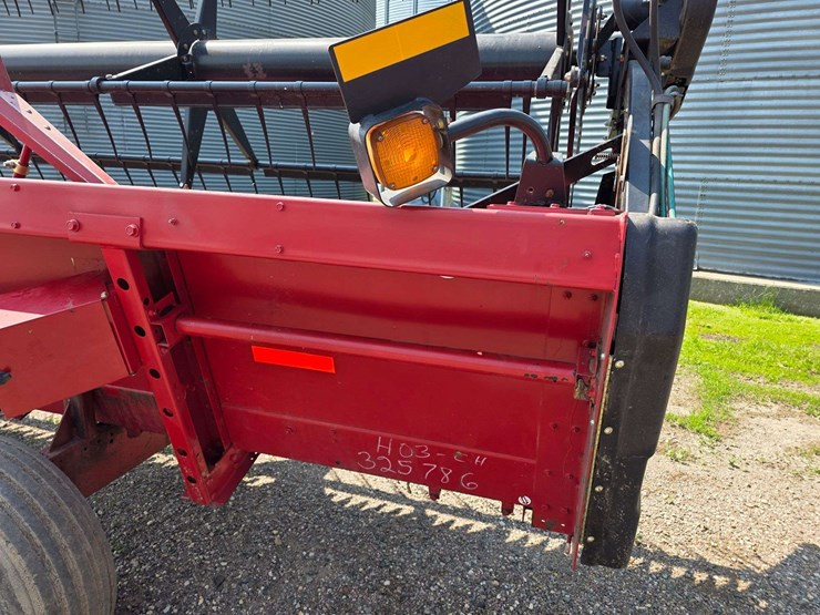 ih-model-1020-bean-head,-25’-wide,-bolt-on-sections,-comes-with-4-wheel-header-trailer,-9.5l-14-tire-image-11