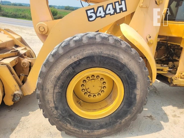 deere-544h-image-10