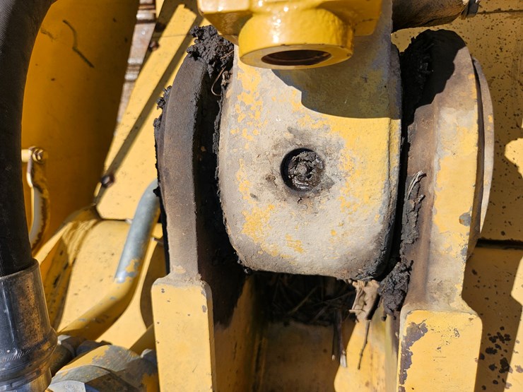caterpillar-963-image-131