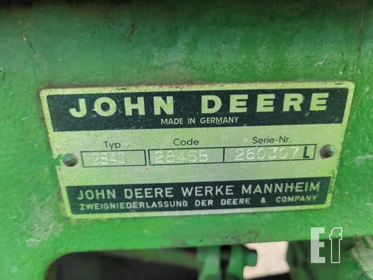john-deere-2840-image-5