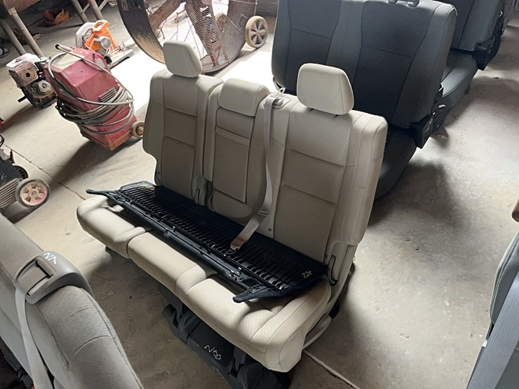 ford-backseat-support-equipment-image-1