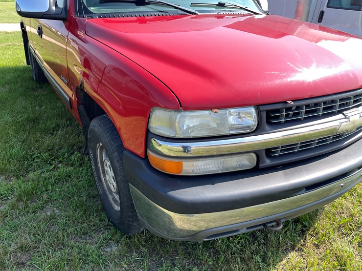 #1040-•-2000-chevy-1500-truck-(has-wi-title)-image-17