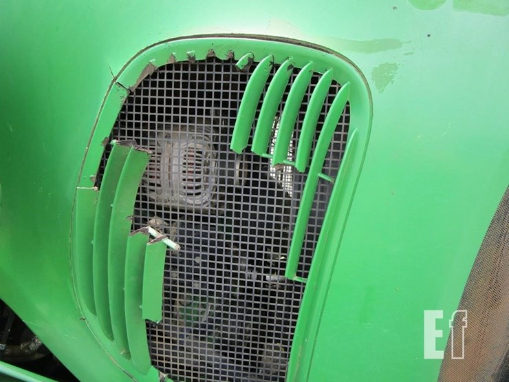 john-deere-6120-image-8