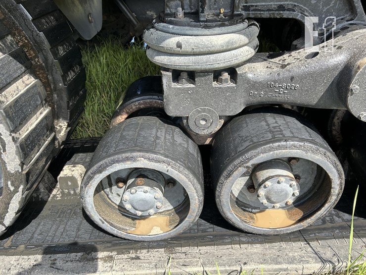 1997-caterpillar-ch85d-image-14