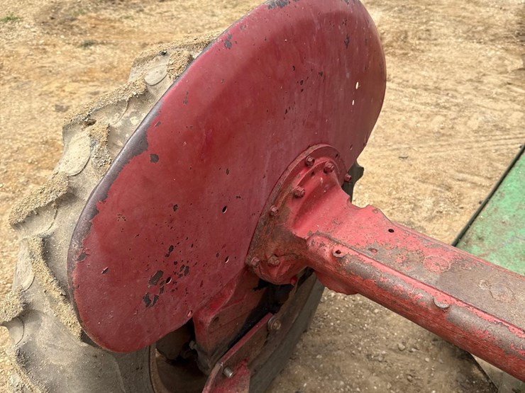 farmall-b-tractor-w/-5ft-belly-mower-image-20