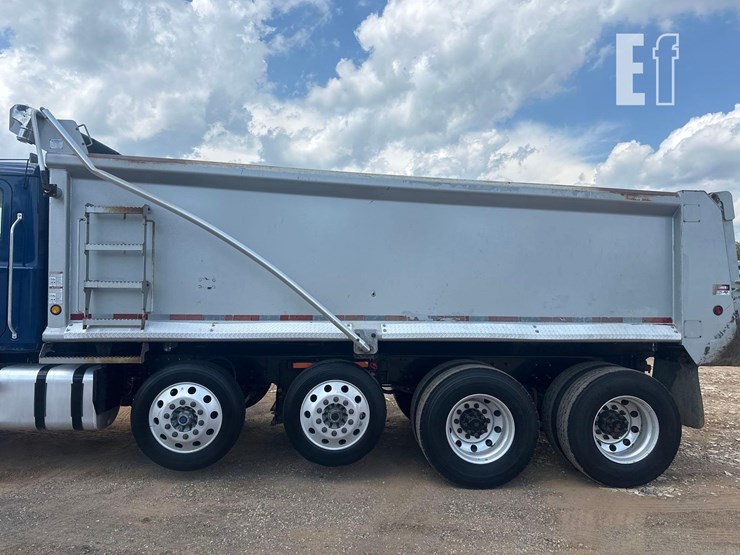 2021-mack-granite-64fr-image-9