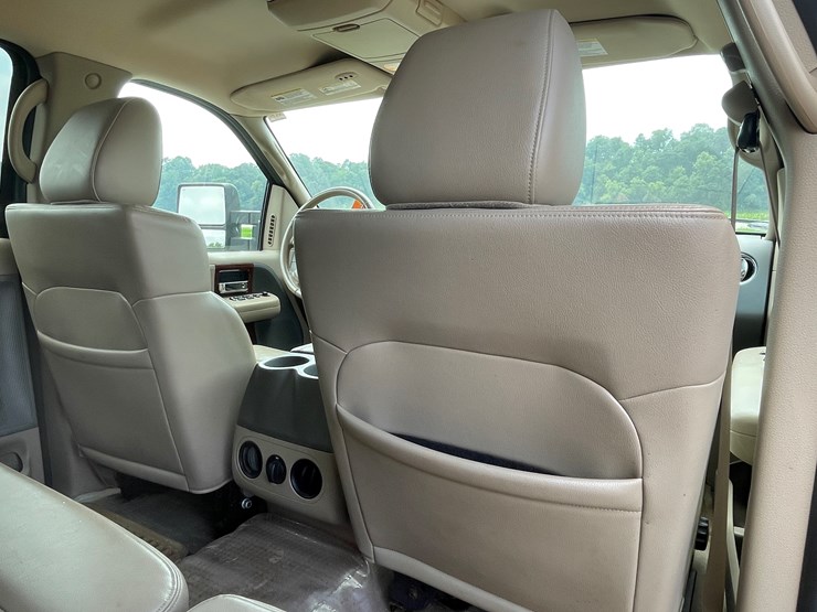 #1037-•-2005-ford-lariat-crew-cab-4x4-(has-wi-title)-image-75