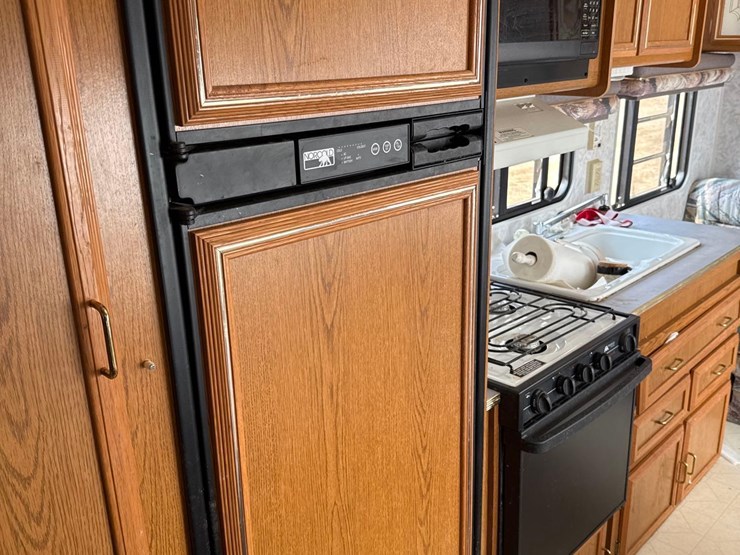 1998-jayco-eagle-25ft-camper-image-44