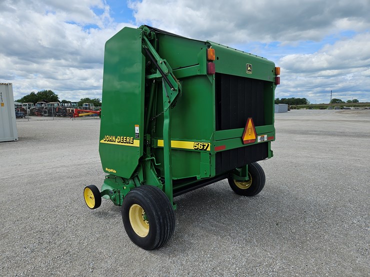 2000-john-deere-567-image-7
