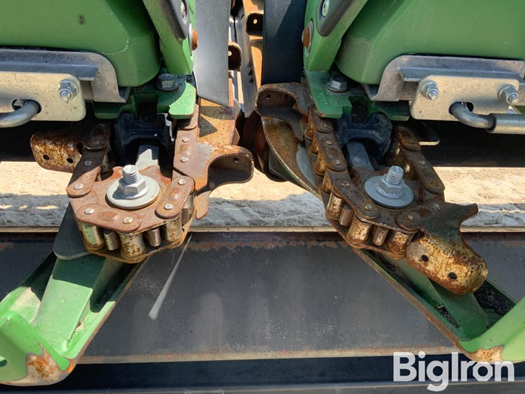 2019-john-deere-712c-image-13
