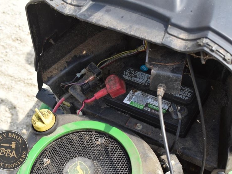 john-deere-115-image-18