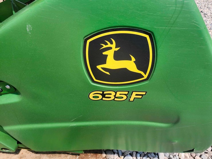 2014-john-deere-635f-grain-head-image-8