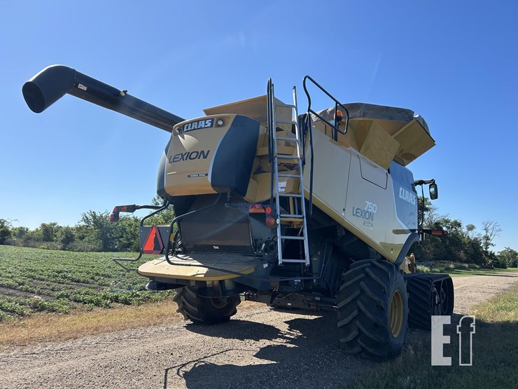 2012-claas-lexion-750tt-image-8