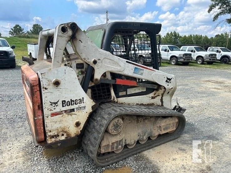2016-bobcat-t590-image-6