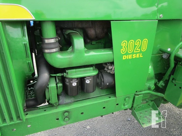1972-john-deere-3020-image-5