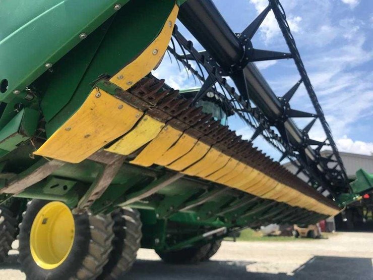2014-john-deere-635f-grain-head-image-4