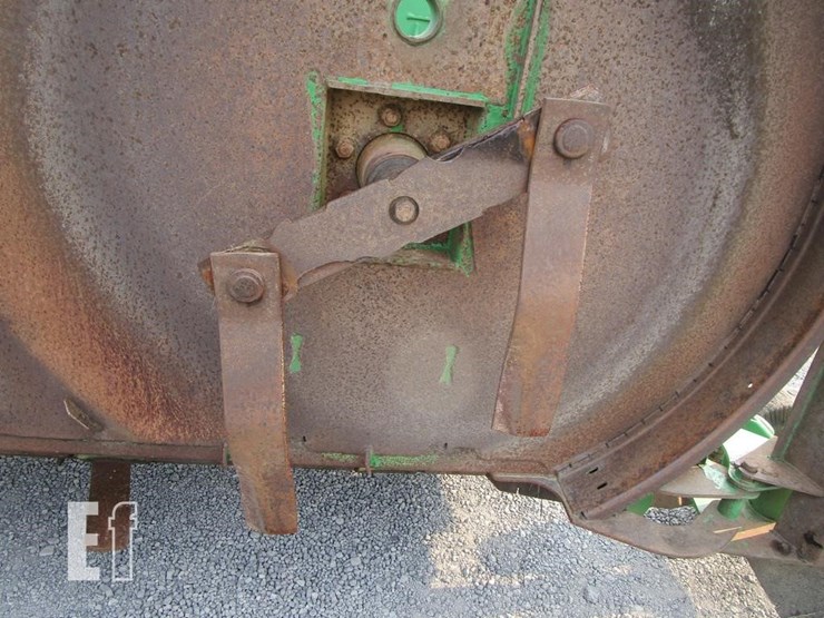 john-deere-165-image-6