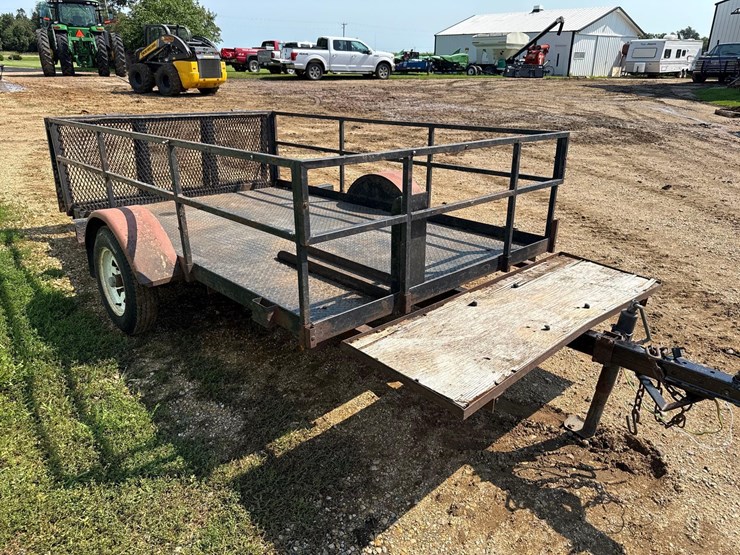 62-1/2-inch-x-8ft-motorcycle-trailer-image-6