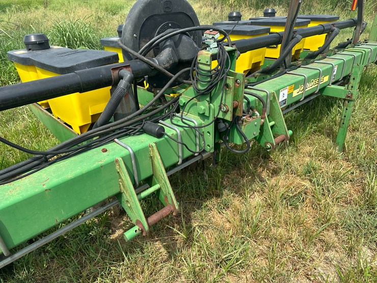 john-deere-30-image-22