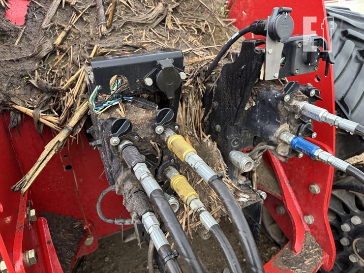 2014-case-ih-steiger-500-quadtrac-image-12