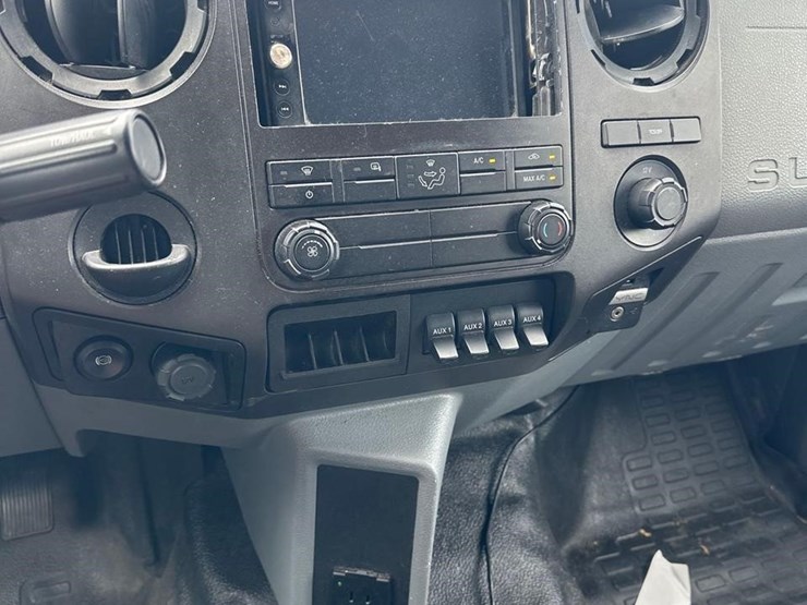 2018-ford-f650-sd-image-20