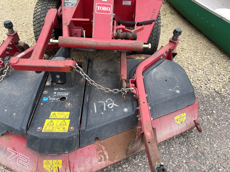 #1075-•-toro-lawn-mower-image-10