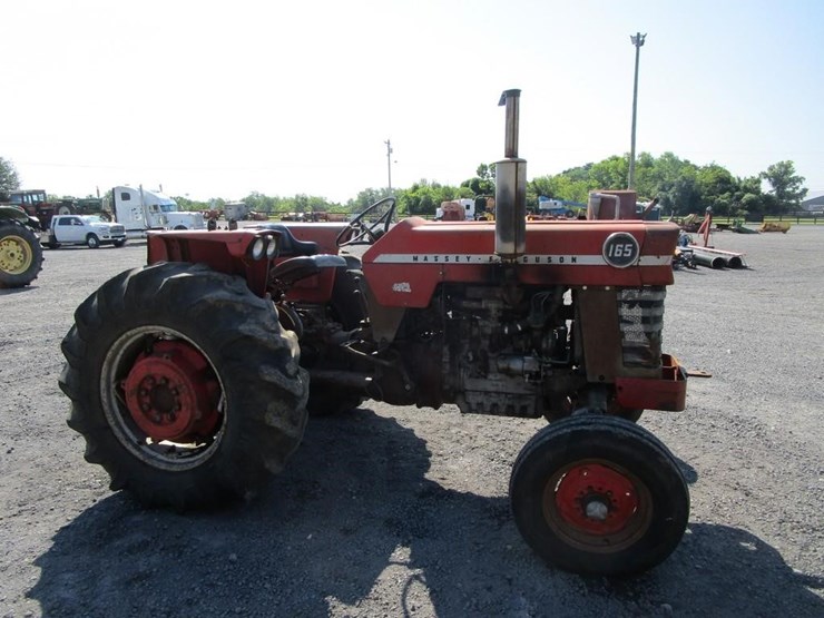 massey-ferguson-165-image-10
