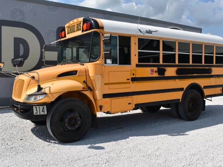 2012-ic-bus-ce-image-5