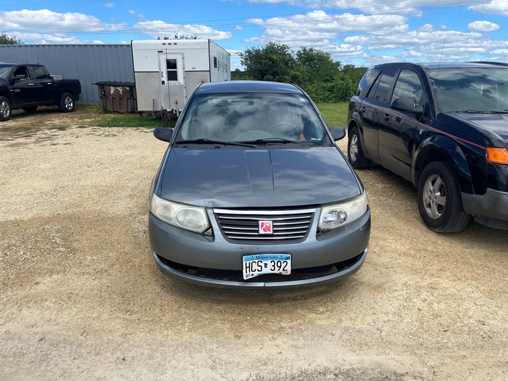 #1044-•-2006-saturn-ion-(has-mn-title)-image-2