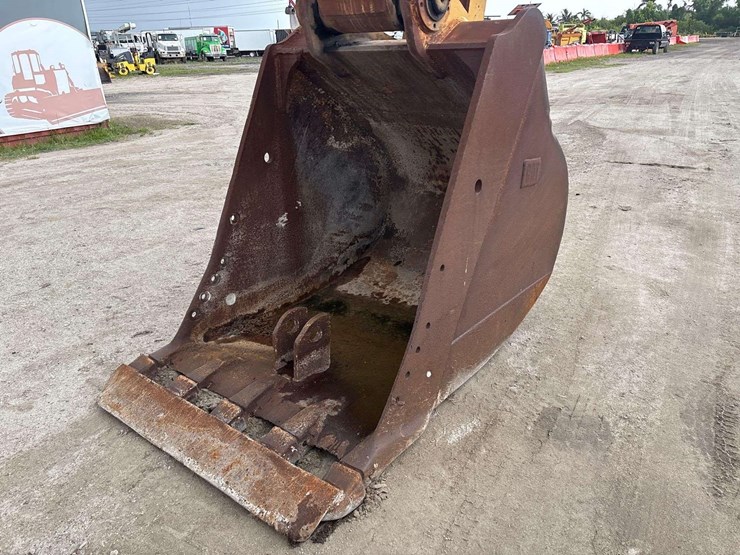 2004-caterpillar-345b-image-20