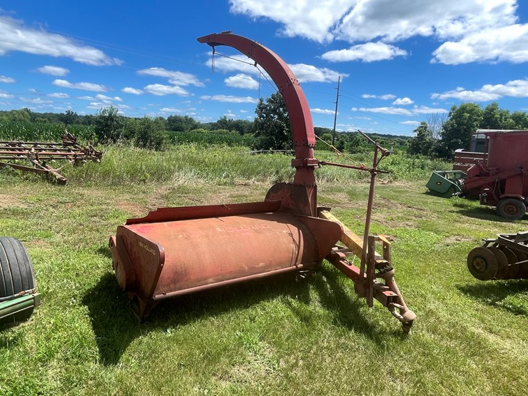 #1827-•-new-holland-green-chopper-image-3