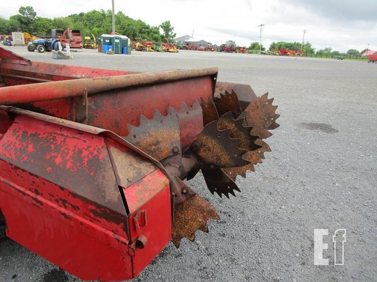 new-holland-519-image-4