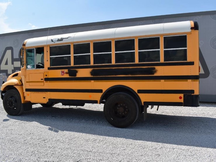 2012-ic-bus-ce-image-9